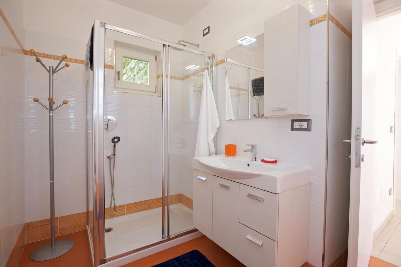 La Tranquillita Apartment Oggebbio Ngoại thất bức ảnh